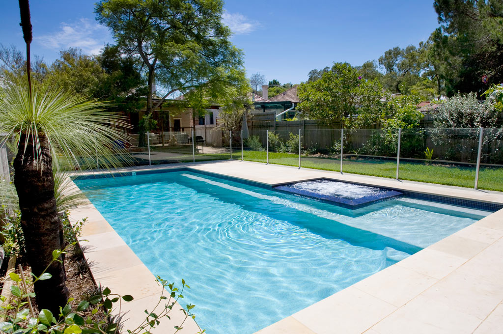 Swimming pool and spa - Marrickville - Crystal Pools