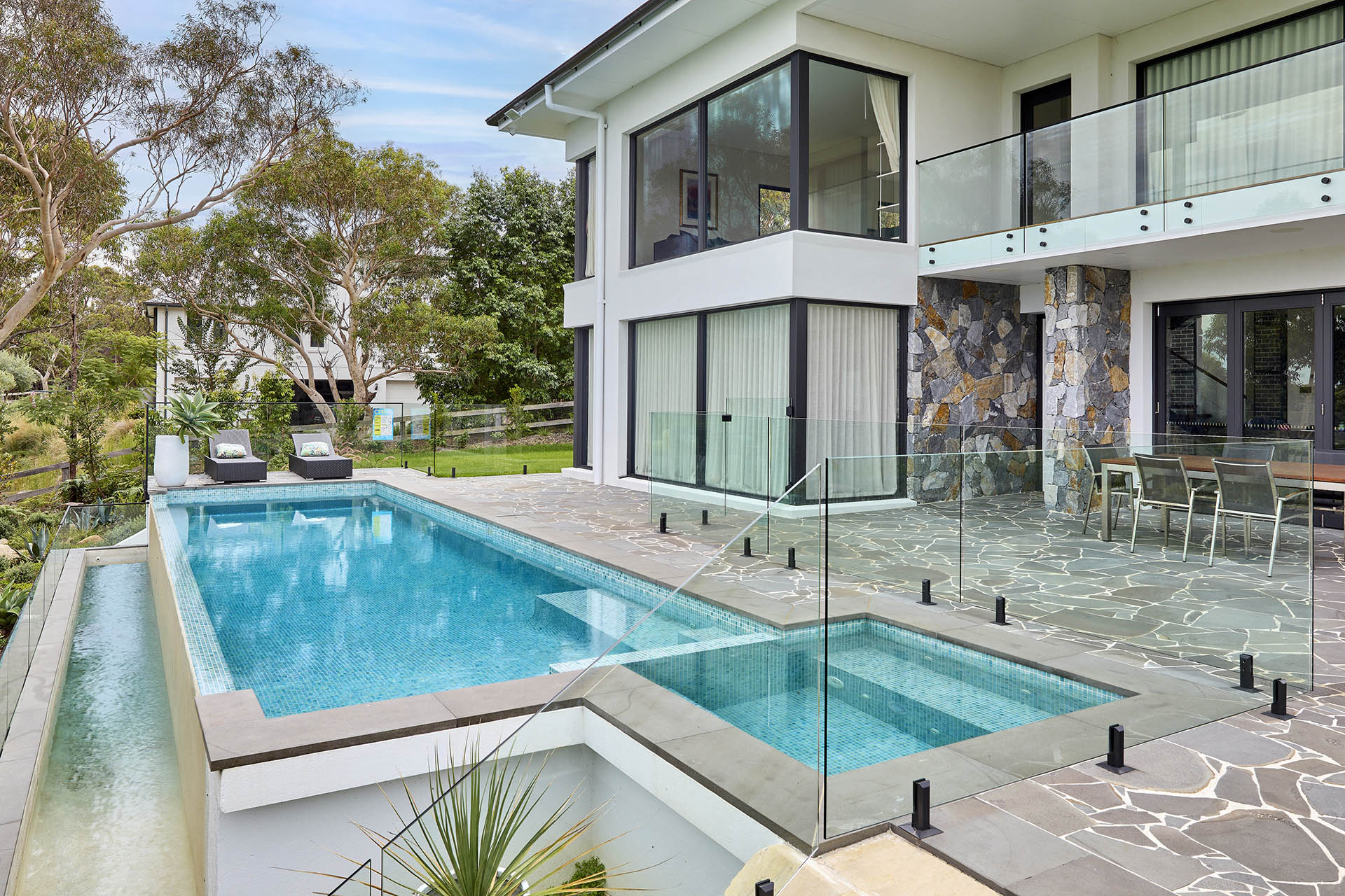 Luxury Fully Tiled Swimming Pool and Spa Duffys Forest